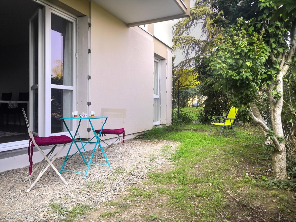 Appartement Toulouse Aéroport Iut Parking Proche De Toutes Commodités Belle Terrasse Netflix